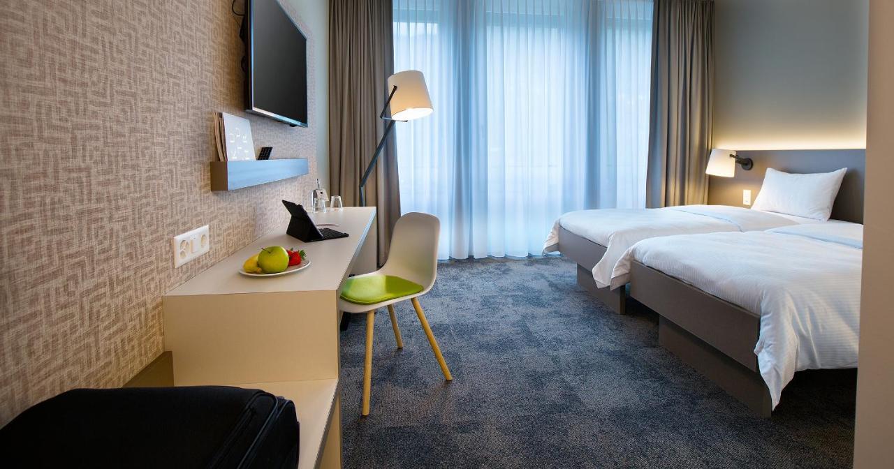 B_Smart Motel Landquart Εξωτερικό φωτογραφία